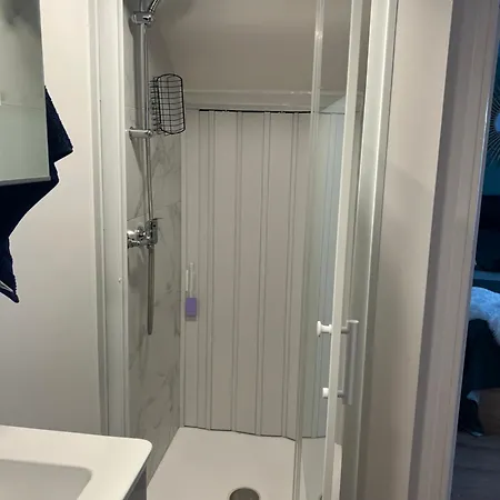 Independant A Proximite Aeroport Orly Et Ligne 14 Appartement *